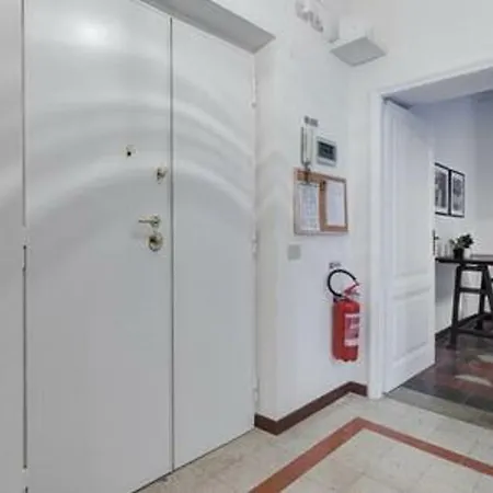 Memoroma Apartment