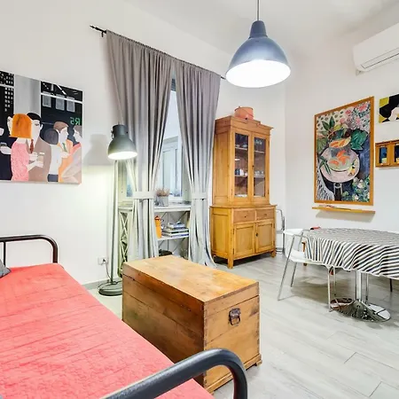 Apartment Memoroma *