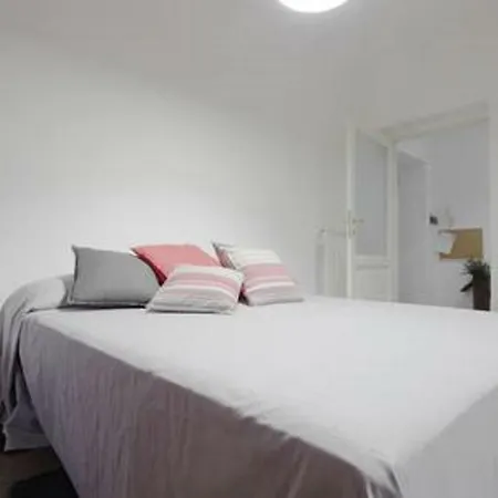 Apartment Memoroma *